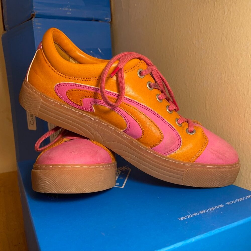 Groovy Fluevog Lopro Fakies